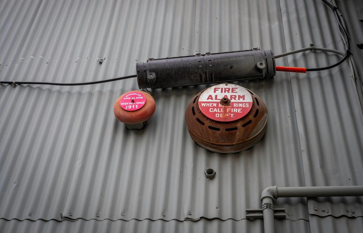 how to reset smoke alarm